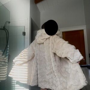 Luxurious Women's Cream Faux Fur Hooded Coat